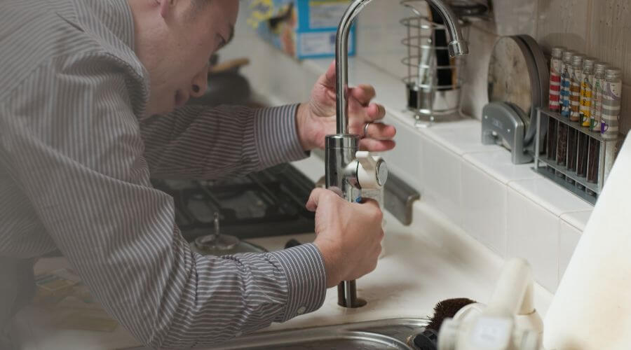 Expert burst pipe repair services in White Pine, MI